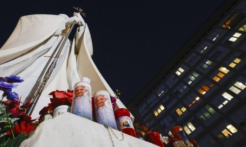 Vatikan objavio fotografiju pape Franje