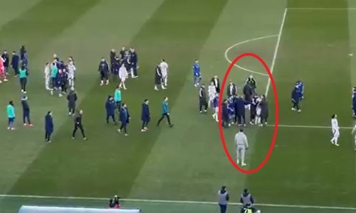 Ovo niste vidjeli; Livaja izgubio živce, evo s kojim dinamovcem se sukobio nakon derbija