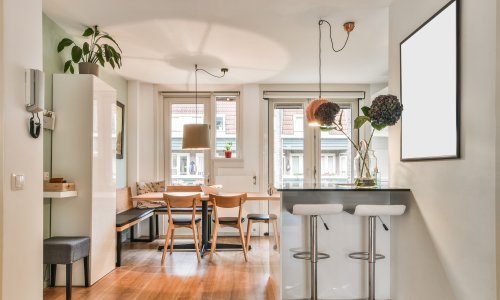 Život u garsonjeri: Trikovi koji maksimalno koriste prostor i male stanove čine većima