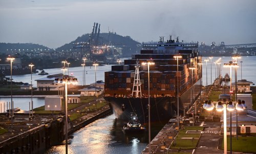 Američka tvrtka BlackRock preuzima dvije ključne luke Panamskog kanala