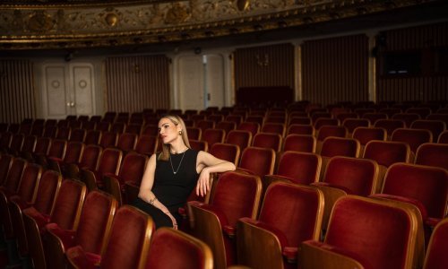 Ana Radišić slavi pet godina podcasta u zagrebačkom HNK uz Tonija Cetinskog i s posebnim iznenađenjem – njezinom prvom knjigom