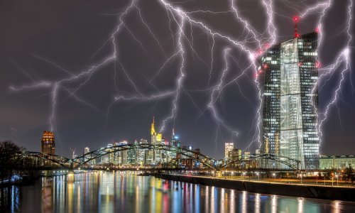 Financijski kaos zahvatio je i Hrvatsku: 'Da je trajalo još jedan dan, imali bismo katastrofu!'