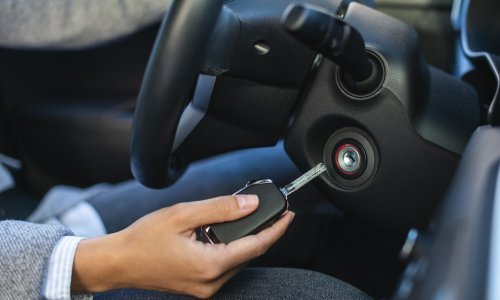 Kako izbjeći kupnju problematičnoga rabljenog automobila: Otkrijte skrivene mane