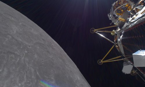 Athena sletjela na Mjesec, motori joj ugašeni, ne zna se u kojem je stanju