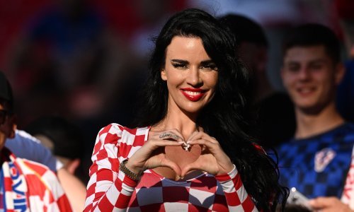 Teško biste je prepoznali: Ivana Knoll drastično promijenila look