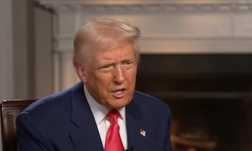 Trump ponovno napao Zelenskog i ustvrdio: Nitko nije oštriji prema Putinu od mene