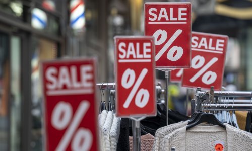 Poznati modni lanac opet na rubu sloma: Sve se čini da mu nema spasa