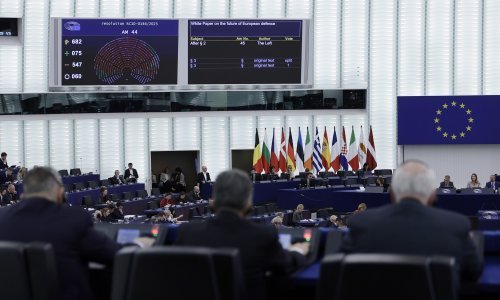 Eurozastupnici pozvali članice: EU mora zadržati svoju ulogu najvećeg donatora Kijevu