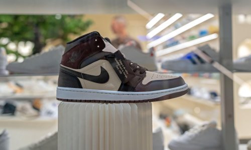 Zagrepčani opustošili dućan sportske opreme koji se zatvara