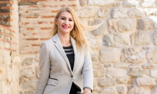 HRT-ova reporterka dan nakon operacije na malim ekranima: 'Pazila sam da se ne vide zavoji'