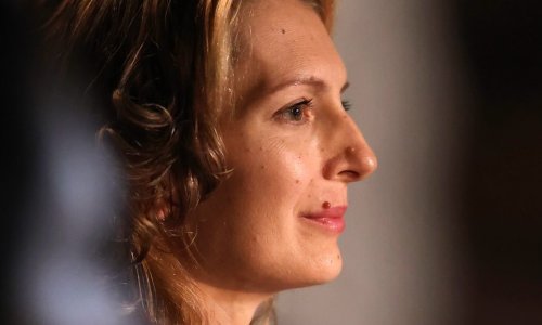 Umrla Tea Perović, spisateljica i profesorica