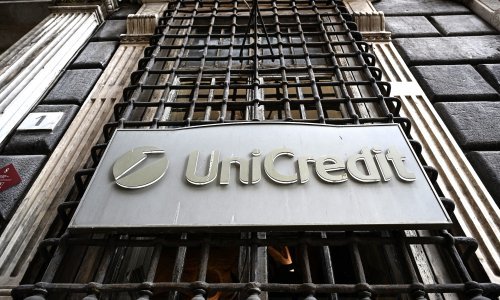 UniCredit dobio dozvolu ECB-a za 29,99 posto udjela u Commerzbanku