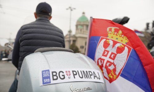 Dvije su riječi obilježile prosvjede u Srbiji: Zašto 'pumpaj' i tko su 'ćaci'?