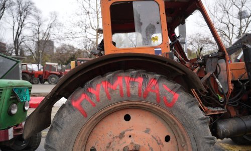 Beograd dan poslije: 'Ćaci' napuštaju kamp, dižu se kaznene prijave za zvučni top