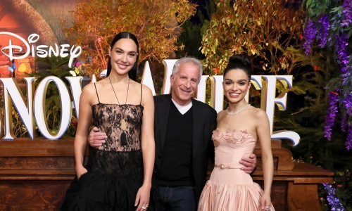 Najveće suparnice zajedno na premijeri kontroverzne 'Snjeguljice': Napetost se može rezati nožem