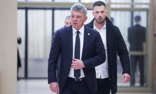 FOTO Pogledajte tko je sve stigao na komemoraciju Radovanu Dobroniću