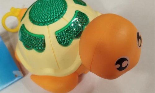 Zbog opasnosti od gušenja s tržišta se povlači ova plastična igračka