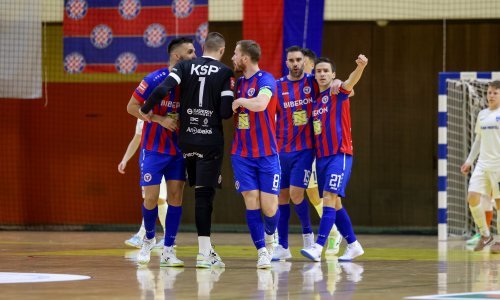 Torcida uvjerljivo pobijedila Dinamo u prvoj utakmici finala Kupa u futsalu. Pogledajte golove