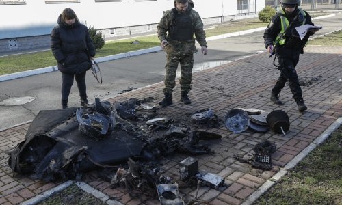 Rusija nakon razgovora Putina i Trumpa lansirala dronove na Ukrajinu. Jedan pao kod škole