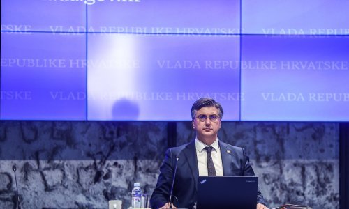 Plenković najavio mjere za povoljnije cijene plina i struje