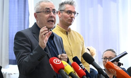 Šef Preporoda objavio koliko je učitelja u štrajku