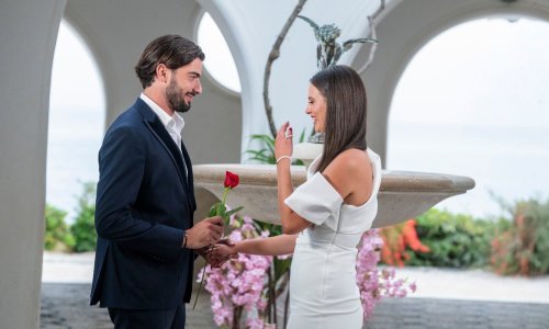 Prvi prizori Šime i Vanje s posljednje ceremonije ruža u showu 'Gospodin Savršeni'