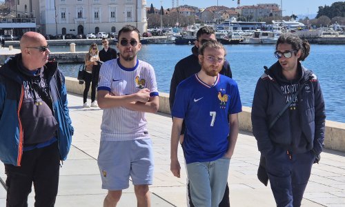 Francuzi nam otkrili što ih je iznenadilo u Splitu, a umjesto navijača Rivom dominiraju...