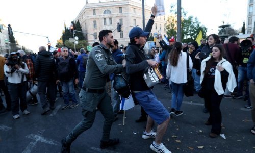 Vodenim topom protiv prosvjednika: Izraelci već treći dan na ulicama zbog Netanyahua