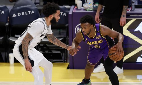 LeBronov sin odigrao utakmicu karijere u teškom porazu Lakersa