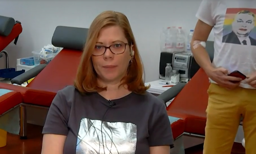 Mađarska javna televizija prekinula prilog zbog majice