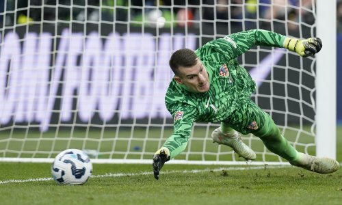 Što je radio Livaković dok je Maignan branio penale? Ovo niste vidjeli u prijenosu