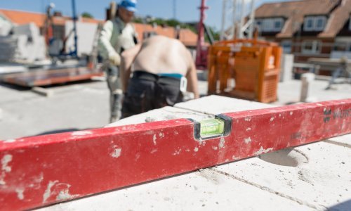 Što se više isplati u Njemačkoj – raditi ili primati socijalnu naknadu?