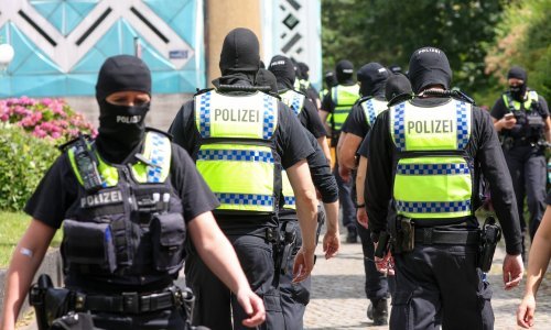 Velika antiteroristička akcija u Njemačkoj: Traže 17 osumnjičenika