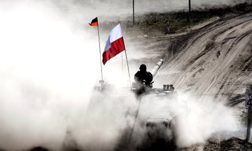 Zemlja na rubu Europe se priprema za eskalaciju: Građani se sami prijavljuju u vojsku