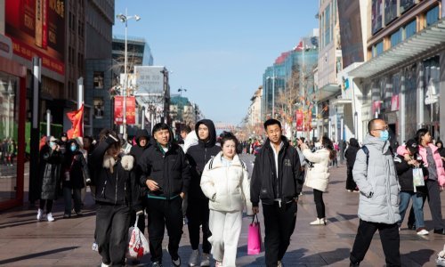 Kinezi pokušavaju potaknuti gospodarstvo, ali ne ide: Ukupni dug trostruko veći od BDP-a