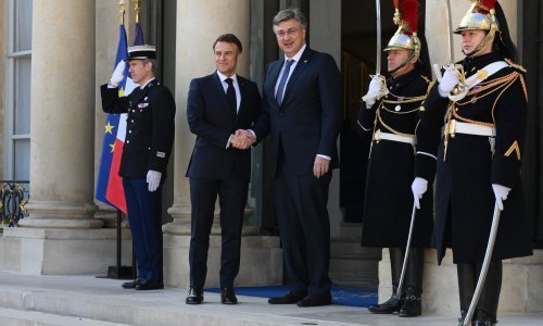 Plenković iz Pariza: Nikada nije bilo predviđeno da hrvatski vojnici idu u Ukrajinu