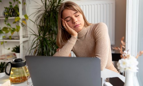 Popodnevni umor mnogima otežava život: Evo kako dobiti bitku s pospanošću