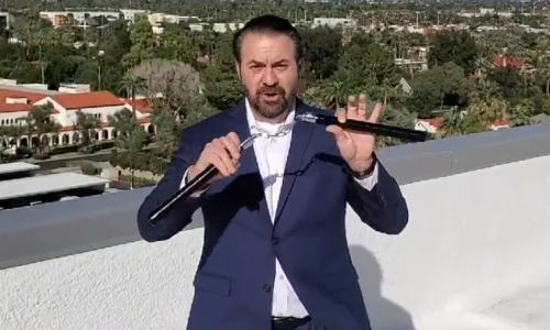 Trumpov čovjek u Srbiji: Navija za Hrvatsku, a psi mu se zovu Pivo i Rakija