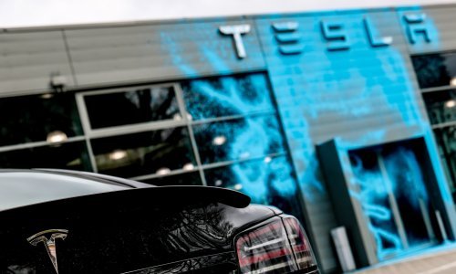 Teslu će uskoro prestići Kinezi: Ovakav udarac Elon Musk nije očekivao