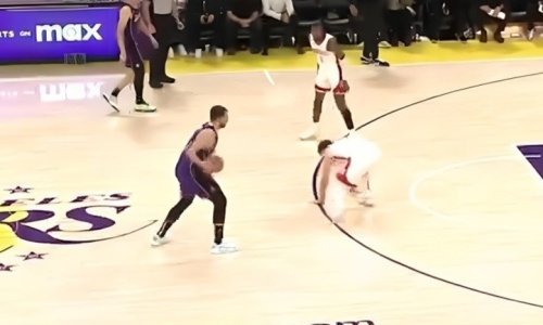 Pogledajte kako je Dončić 'slomio gležnjeve' protivniku i onda poslao idealnu asistenciju