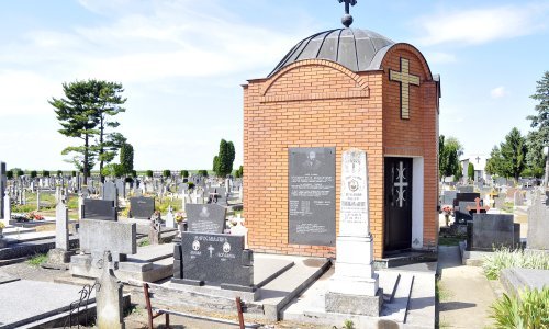 Vlada odlučila: Četnički spomenici na grobovima odlaze u povijest