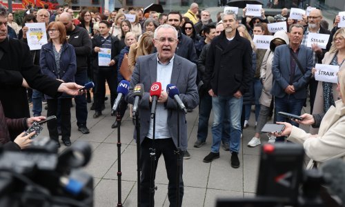 Sindikati tvrde: U Slavoniji štrajka 5000 zaposlenih u obrazovanju