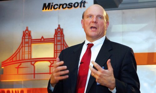 Microsoft slavi pedeseti rođendan, a ovo je njegova najluđa prezentacija ikad