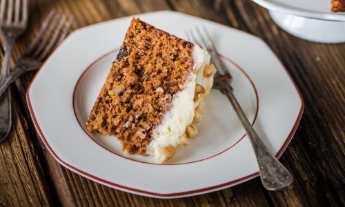 Svi će tražiti zalogaj više: Ovaj proljetni kolač nešto je posebno