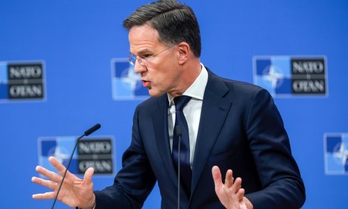 Rutte: Carine i obrana su odvojene stvari, ne treba ih miješati u raspravama