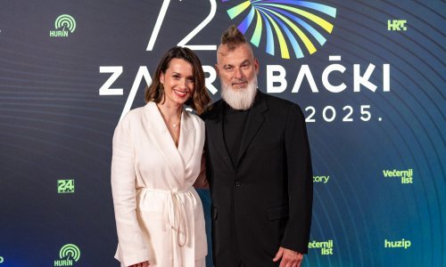 Supruga Janka Popovića Volarića privukla pažnju na Zagrebačkom festivalu