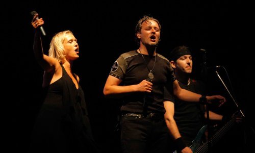 Za Severinu je poznato, ali mnogi ne znaju da je s Thompsonom zapjevala i Vanna