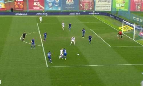 Hajduk je za ovo tražio penal, nije ga dobio; pogledajte što su o tome rekli Skomina i Jeličić