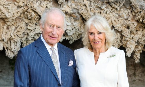 Evo s kakvim poklonom se kralj Charles vratio iz Italije