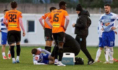 Nova grozna vijest za Osijek: Mlada nada zadobila tešku ozljedu protiv Šibenika
